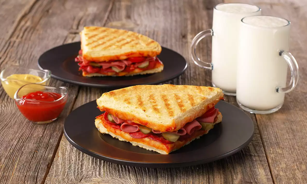 Karışık tost