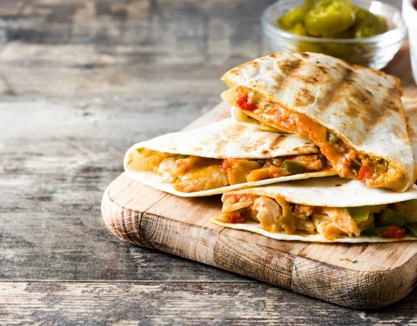 Tavuk Quesadilla