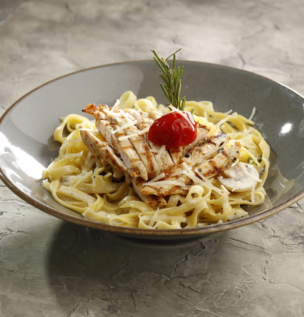 Pettuccine alfredo
